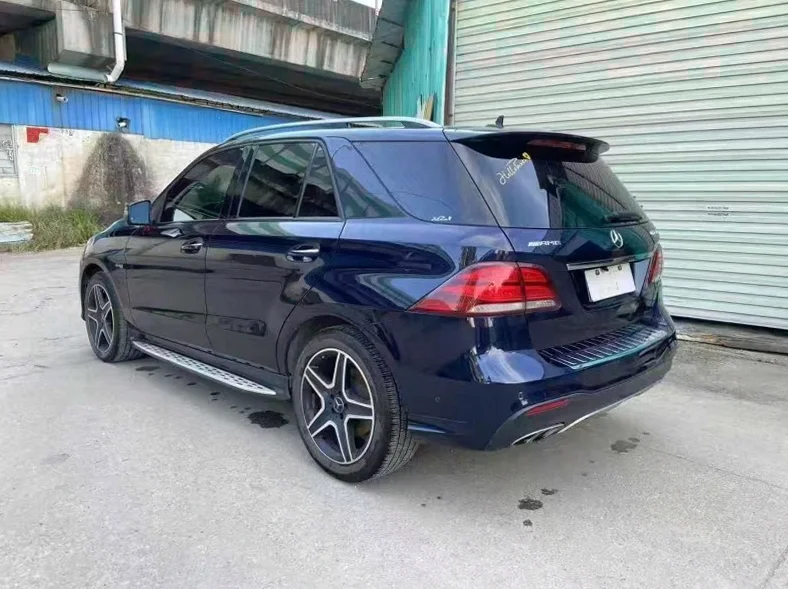 奔驰GLE 内饰前排