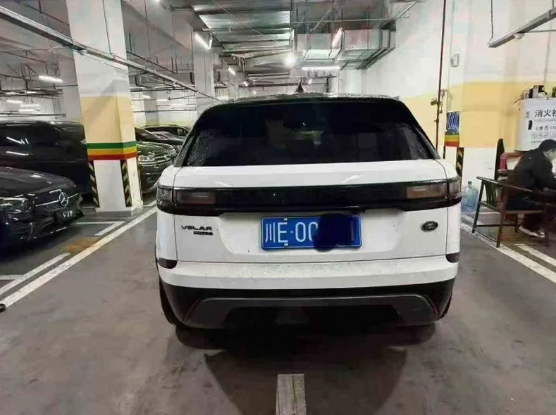 路虎揽胜星脉 驾驶室