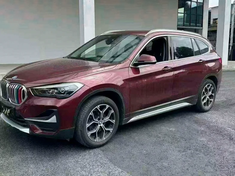 X1宝马 正面外观二