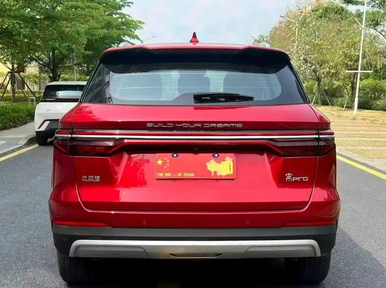 比亚迪宋 内饰后排