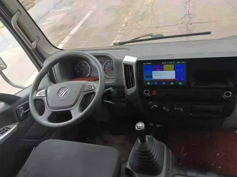 福田奥铃 后面外观二