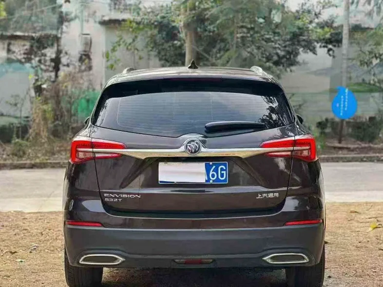 别克昂科威 驾驶室