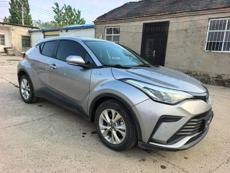 丰田奕泽 正面外观三