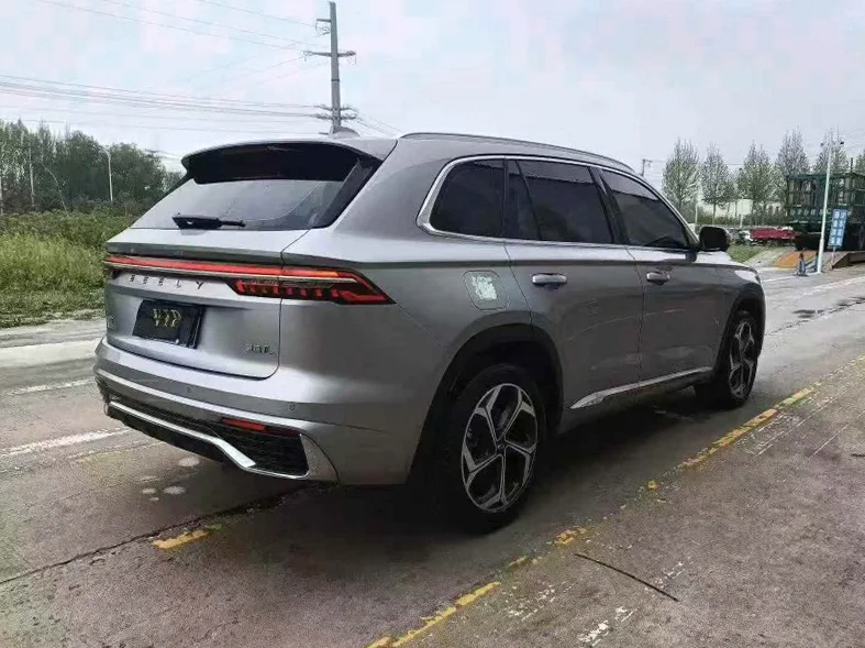 吉利星越 内饰后排