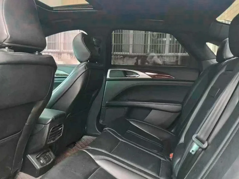 林肯MKZ 内饰前排