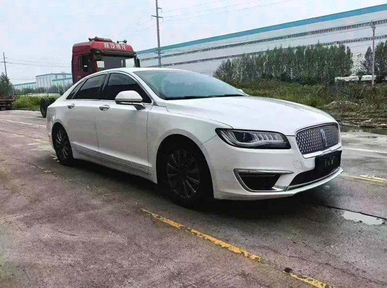 林肯MKZ 正面外观三