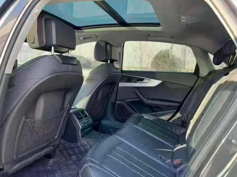 奥迪A4L 后面外观三