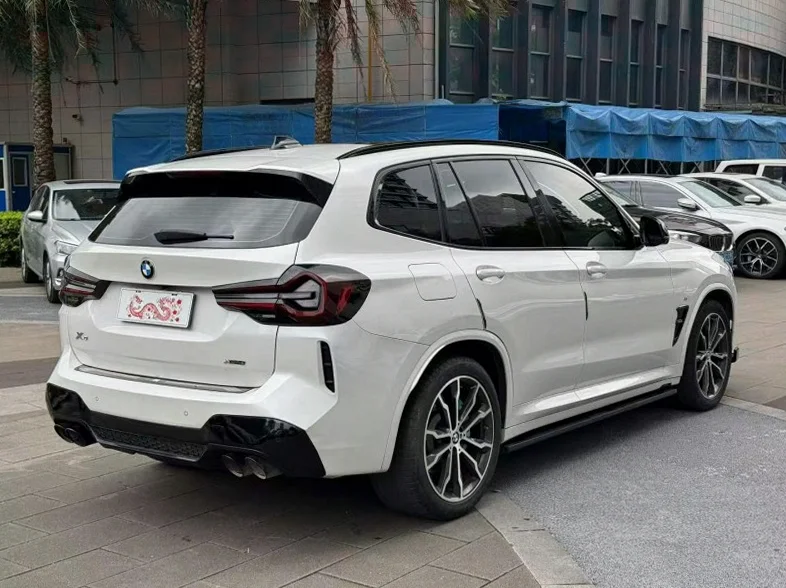 宝马X3 内饰前排