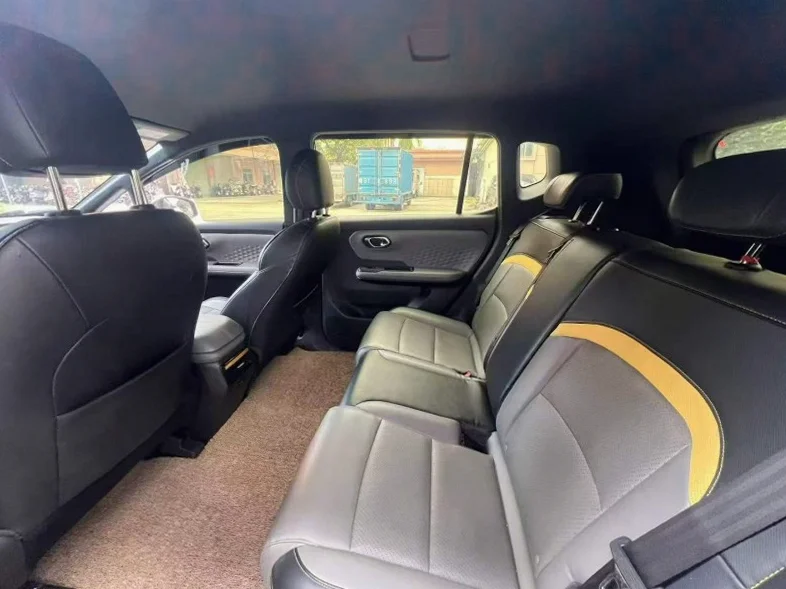 传祺埃安Y 内饰前排