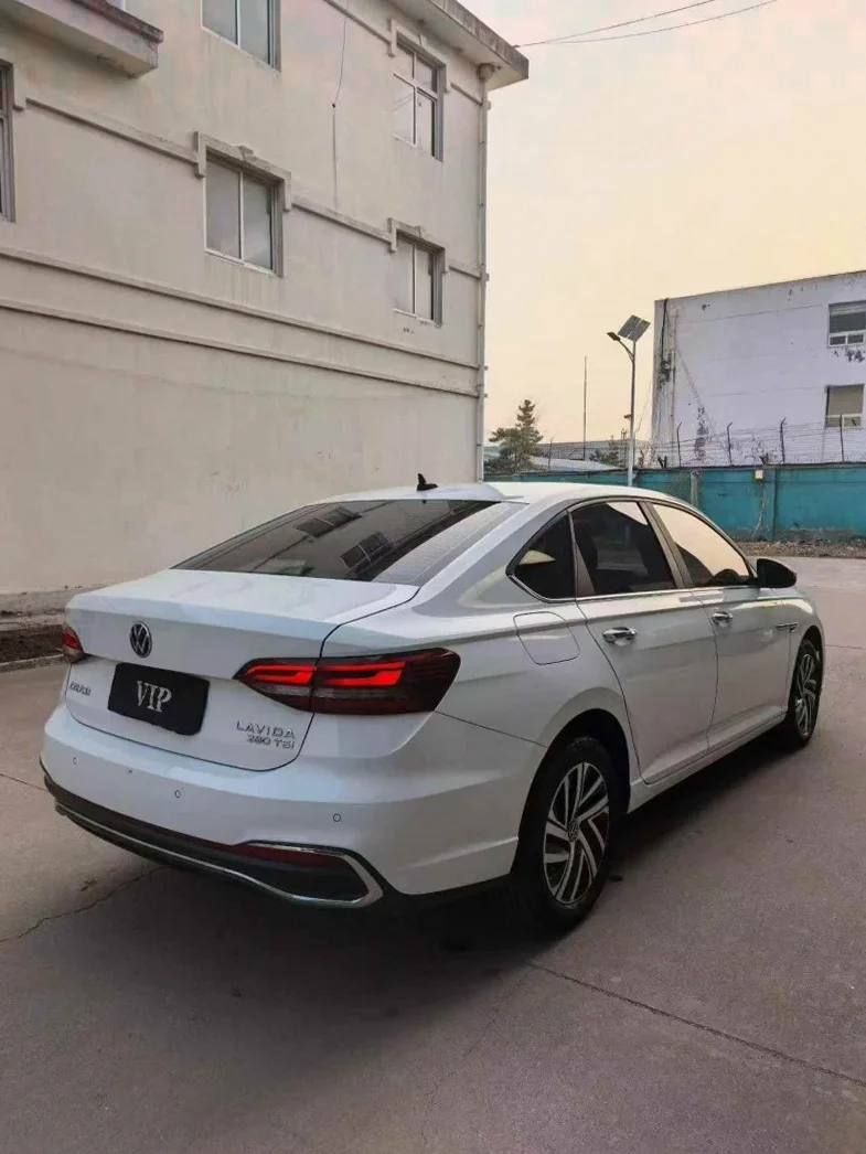 大众速腾 驾驶室