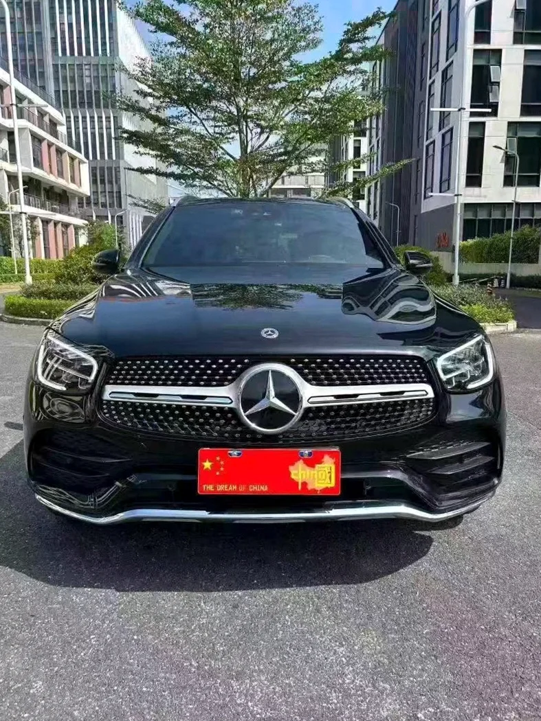 22年奔驰GLC300L 2.0T四驱顶配