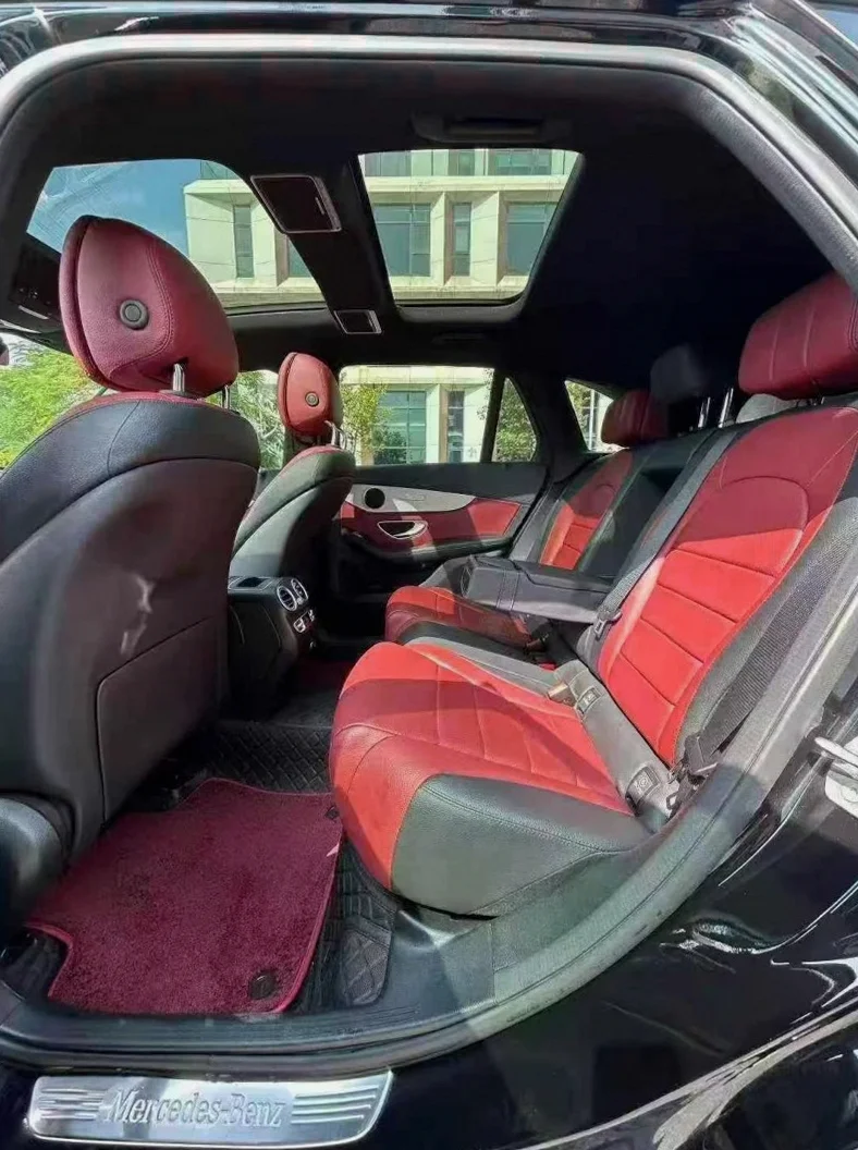 奔驰GLC 后面外观三