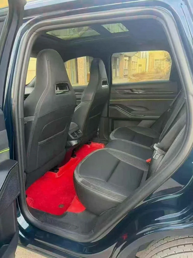 哈弗H6 后面外观一