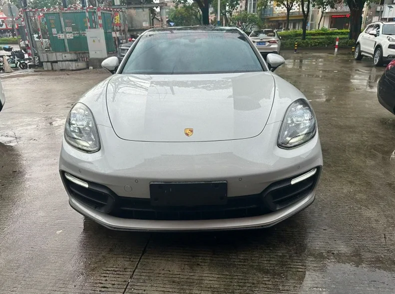 23年保时捷帕拉梅拉四驱加长版