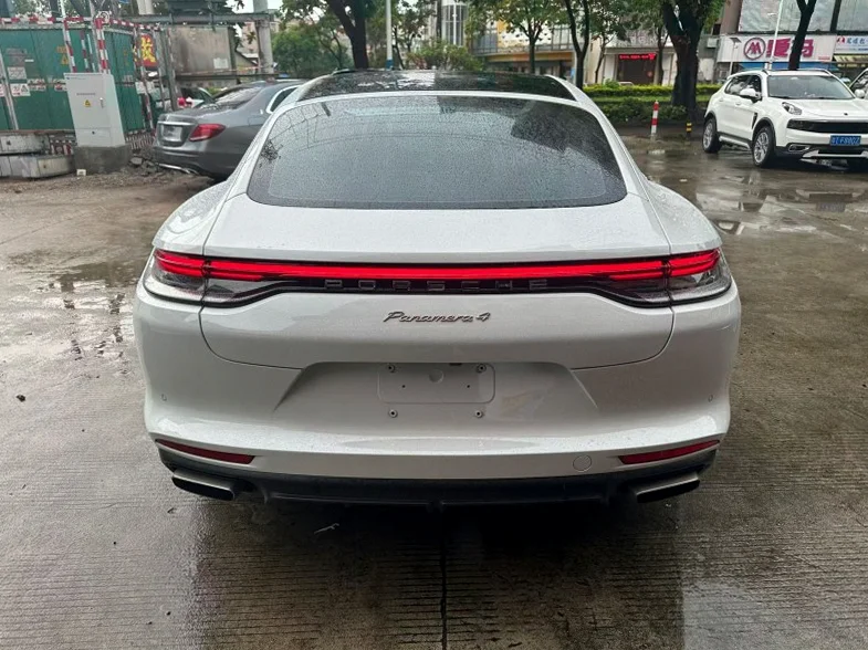 保时捷帕拉梅拉 驾驶室