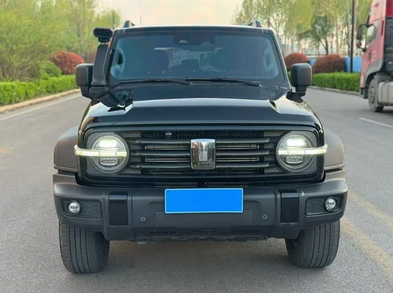 23年长城坦克300 2.0T高配