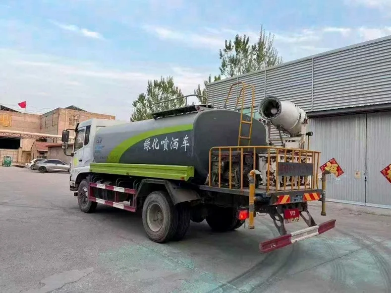 东风福瑞卡 后面外观二