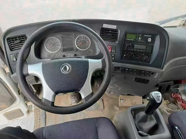 东风福瑞卡 内饰前排