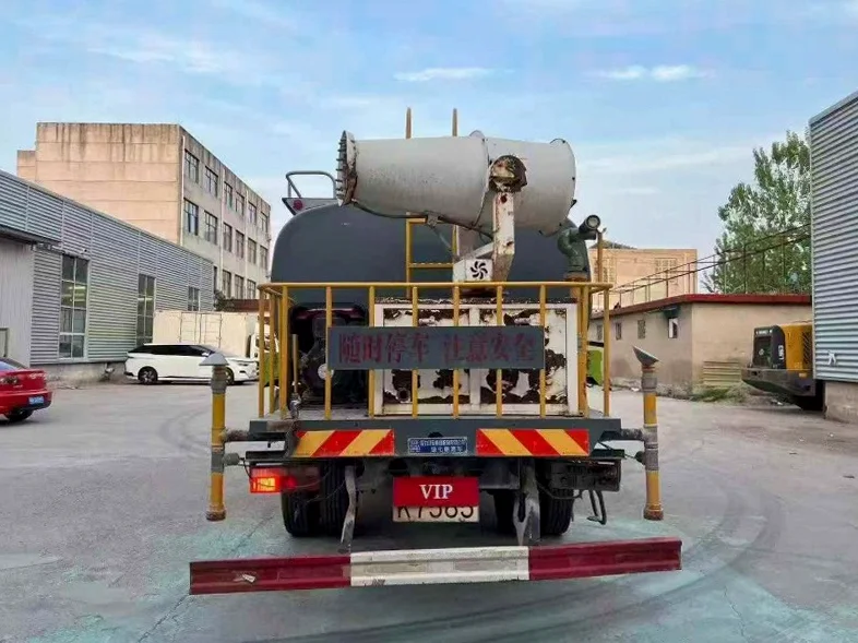 东风福瑞卡 后面外观三