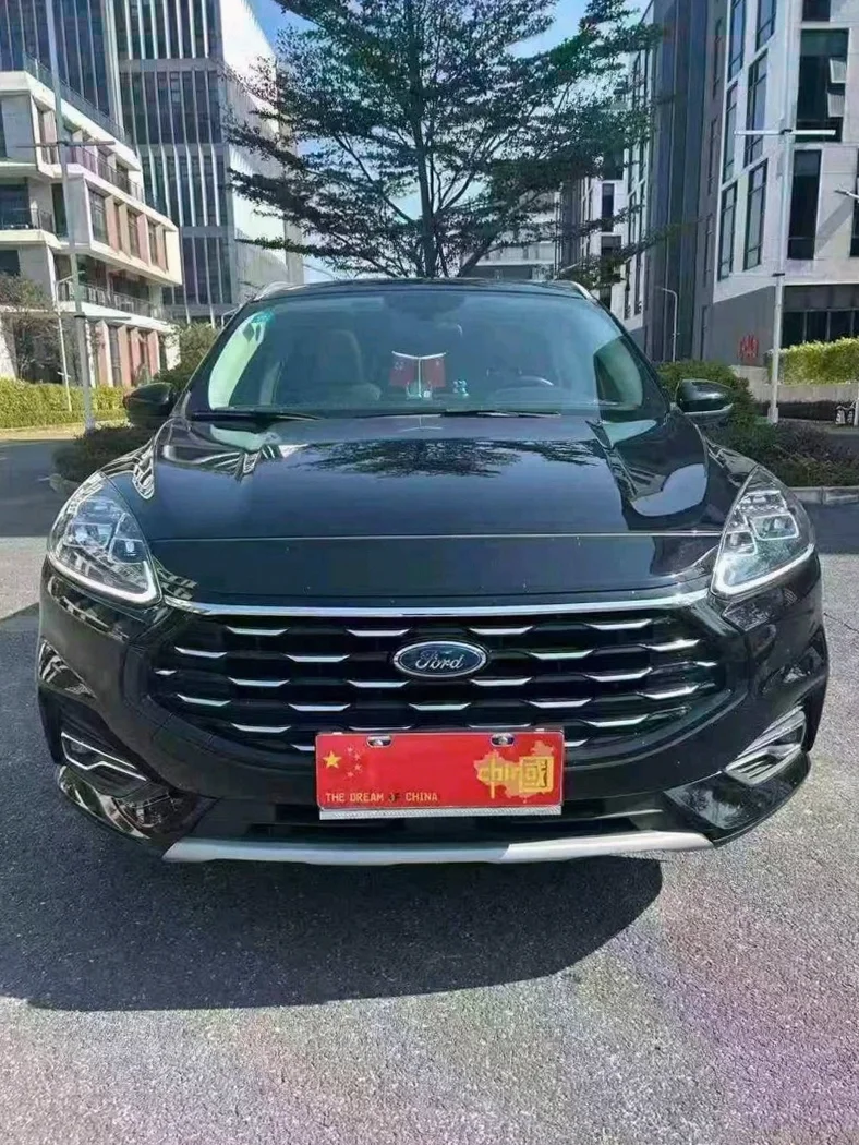 23年福特锐际 2.0T两驱悠享版