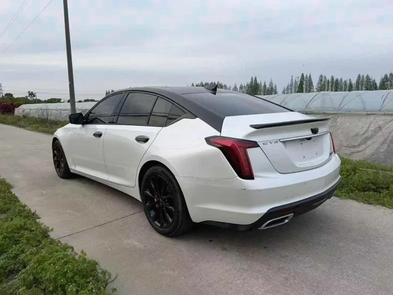 凯迪拉克CT5 内饰前排