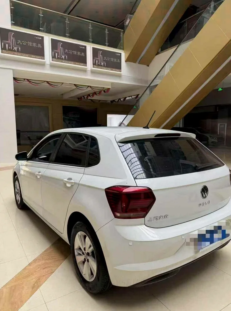 大众polo 内饰后排