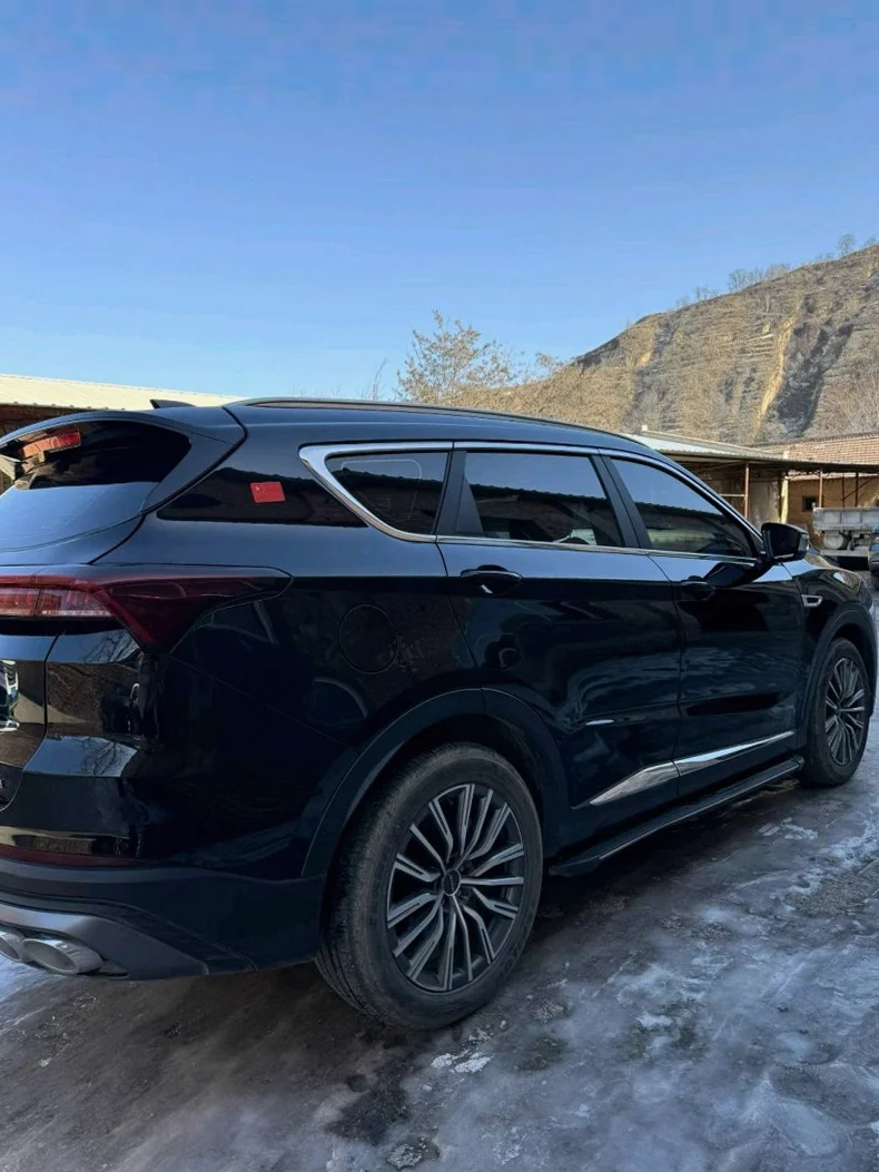 奇瑞捷途 内饰后排