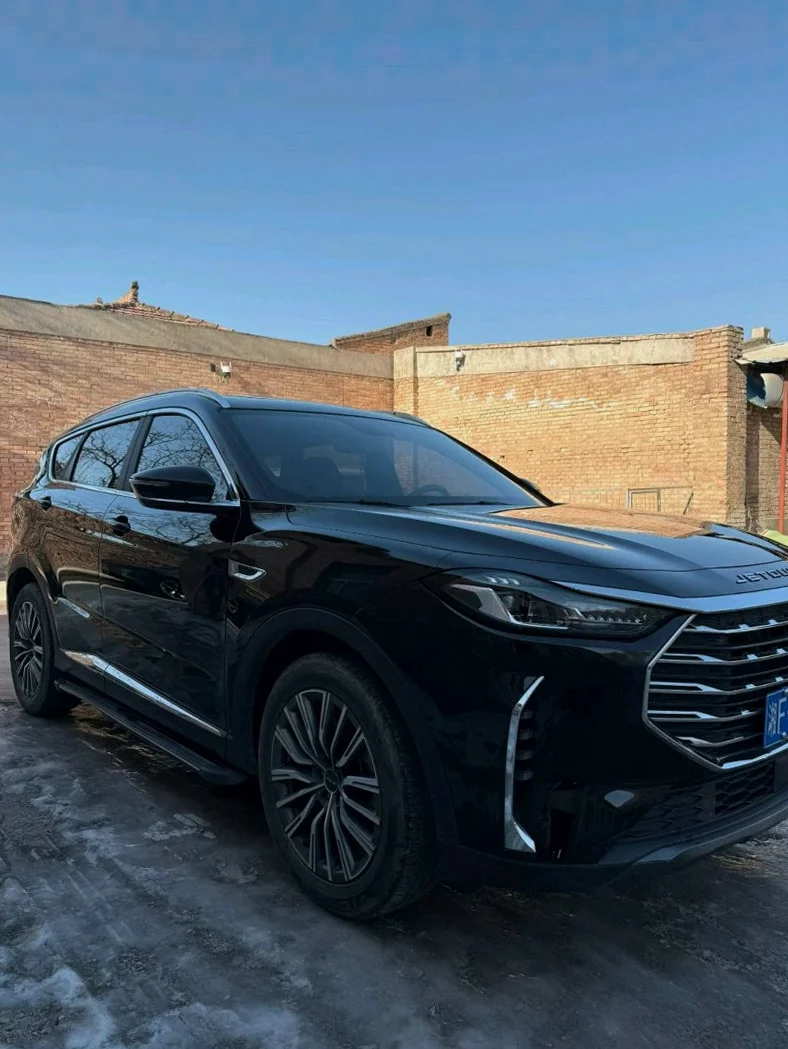 奇瑞捷途 正面外观二