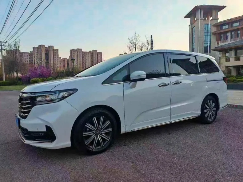 本田奥德赛 正面外观二