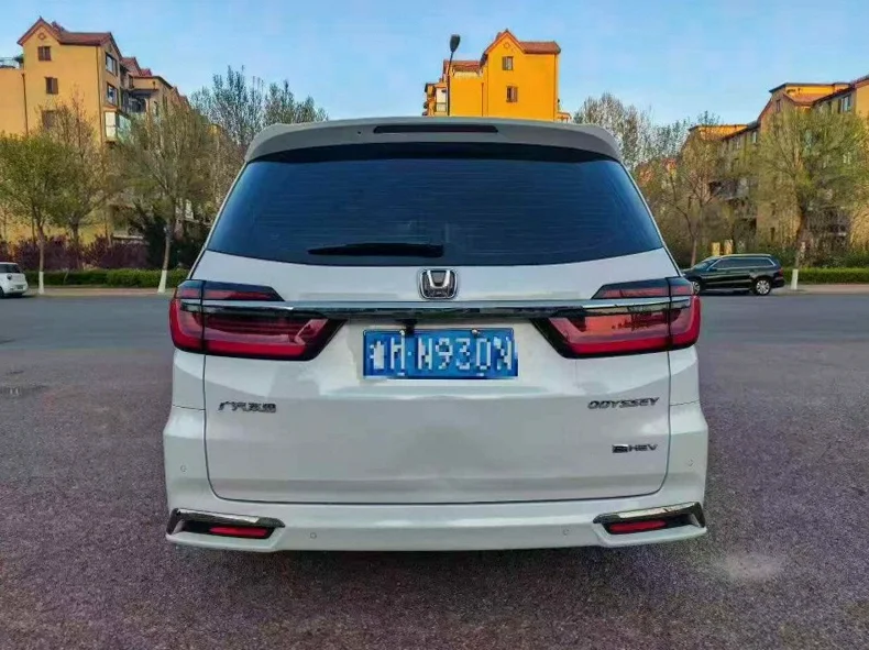 本田奥德赛 后面外观二