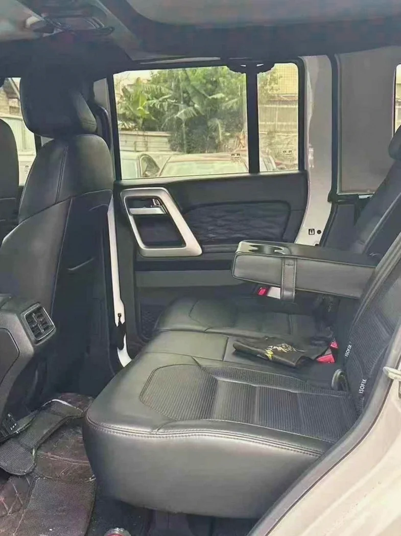 北京BJ40 后面外观一