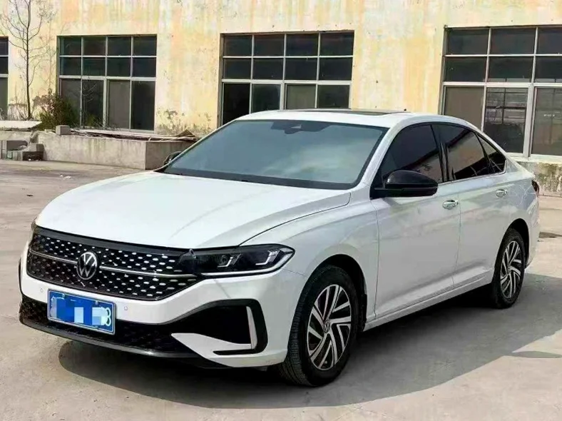 大众朗逸 正面外观三