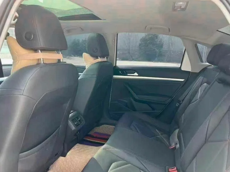 大众朗逸 后面外观二