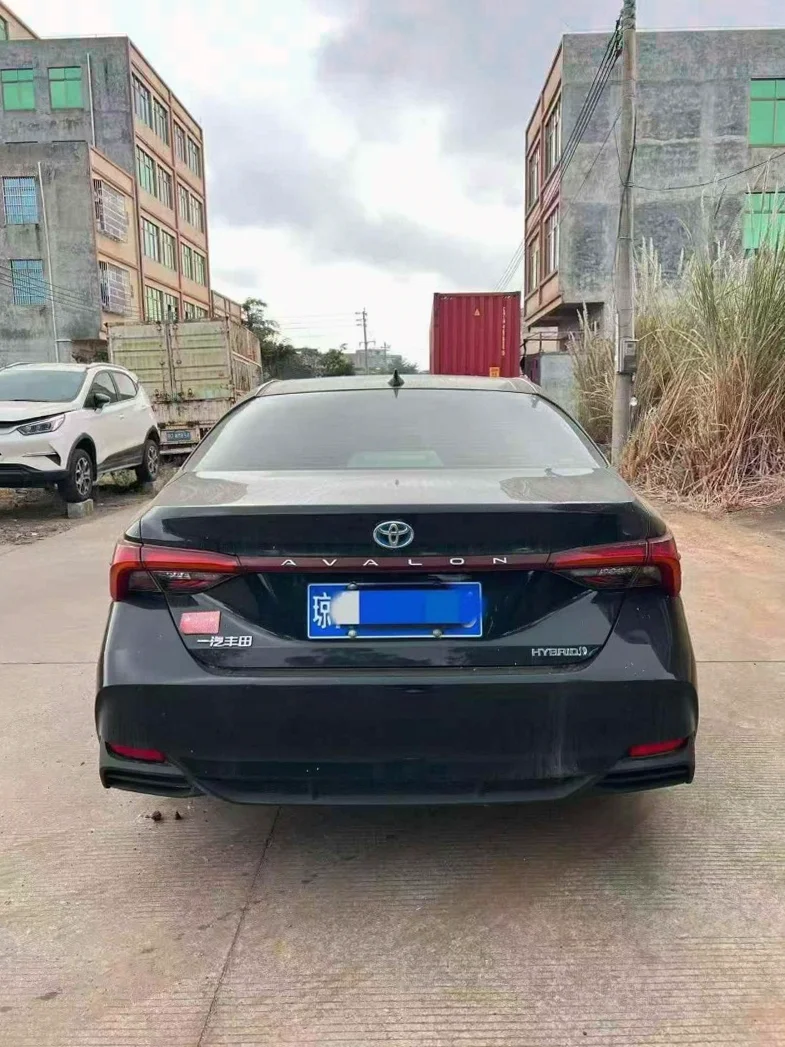 丰田亚洲龙 内饰后排