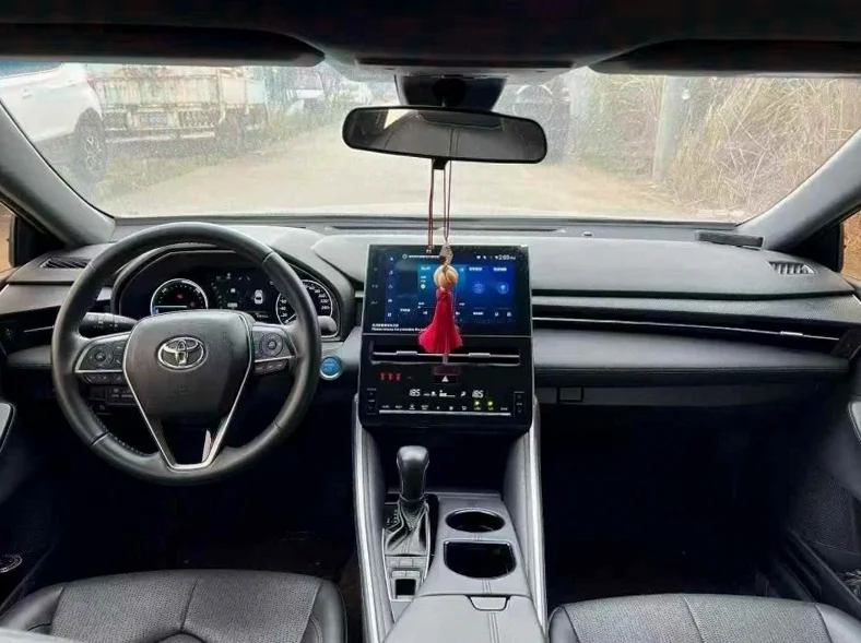 丰田亚洲龙 后面外观二