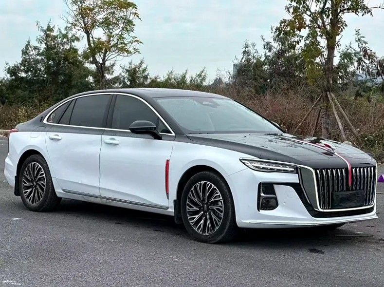 红旗H5 正面外观三