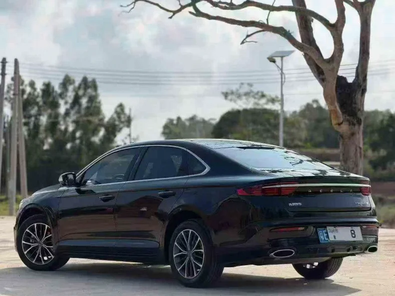 吉利星瑞 内饰前排