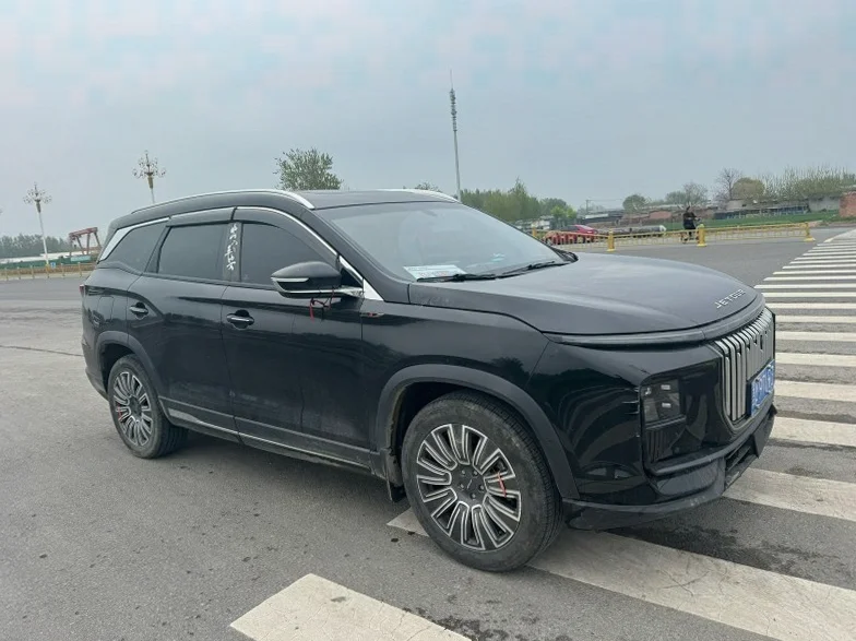 奇瑞捷途 正面外观三