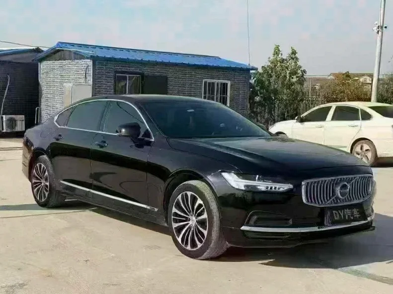 沃尔沃S90 后面外观一