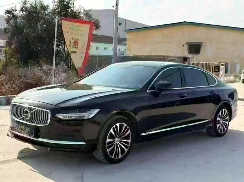 沃尔沃S90 正面外观二