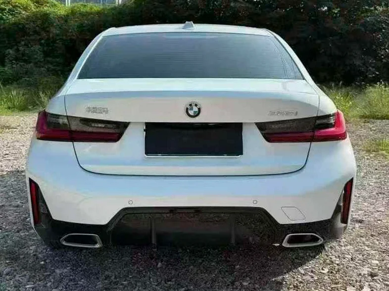 宝马3系 驾驶室