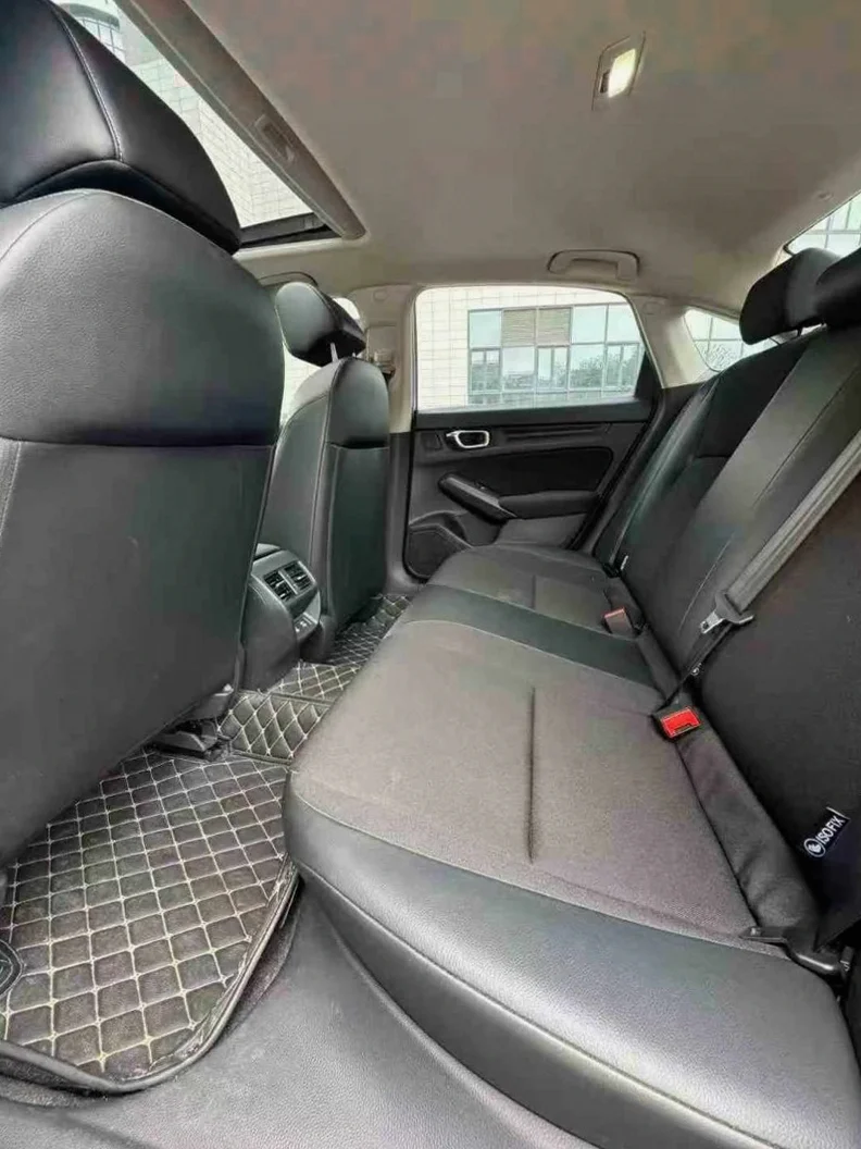 本田思域 内饰前排