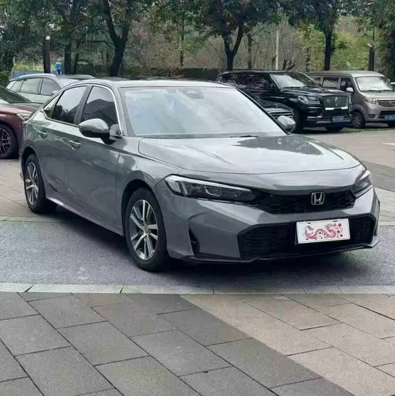 本田思域 正面外观二