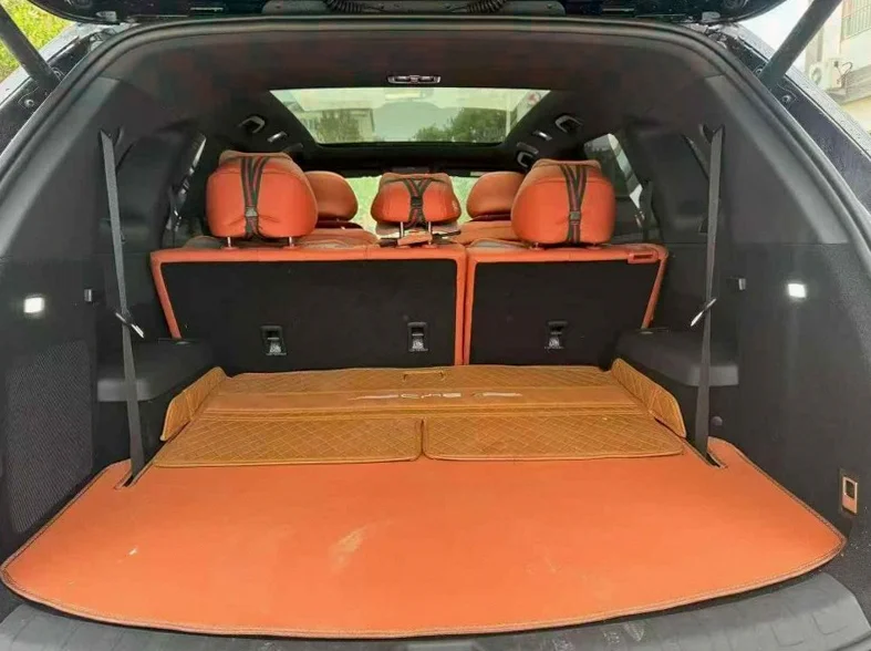 比亚迪唐 后面外观一