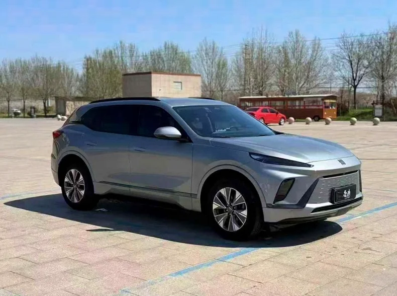 别克E5 正面外观三