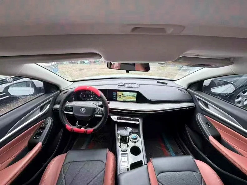 长安汽车逸动 后面外观三