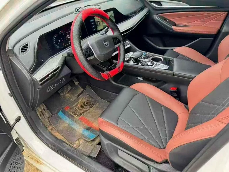 长安汽车逸动 后面外观一