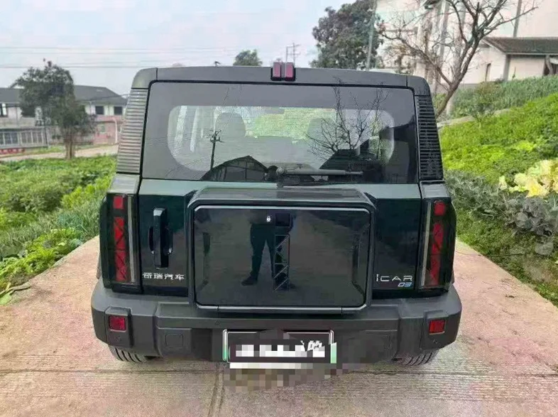 奇瑞ICAR 驾驶室