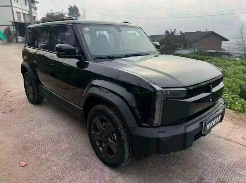 奇瑞ICAR 正面外观三