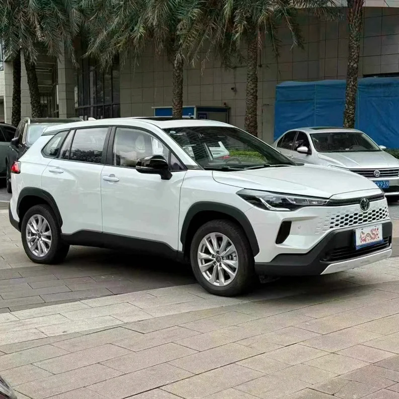 丰田卡罗拉 正面外观三